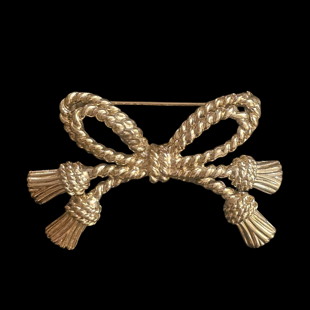 Vintage Gold Tone Rope Bow Tassel Brooch Lover's Knot Pin Costume Jewelry